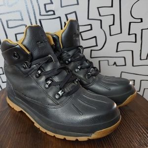 Size 5.5 boys black Tiberland Shell-Toe Euro Hiker Boots